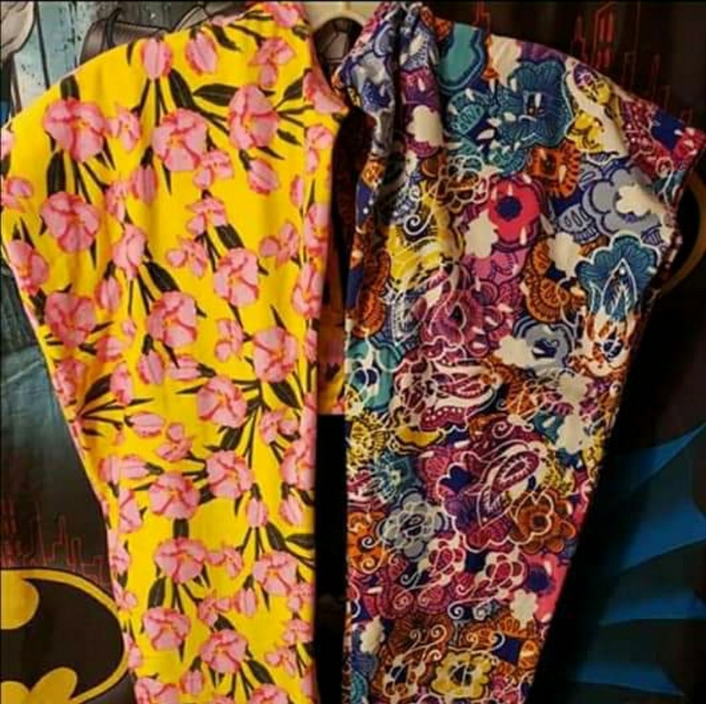 Lularoe TC Leggings - Picture 3 of 5